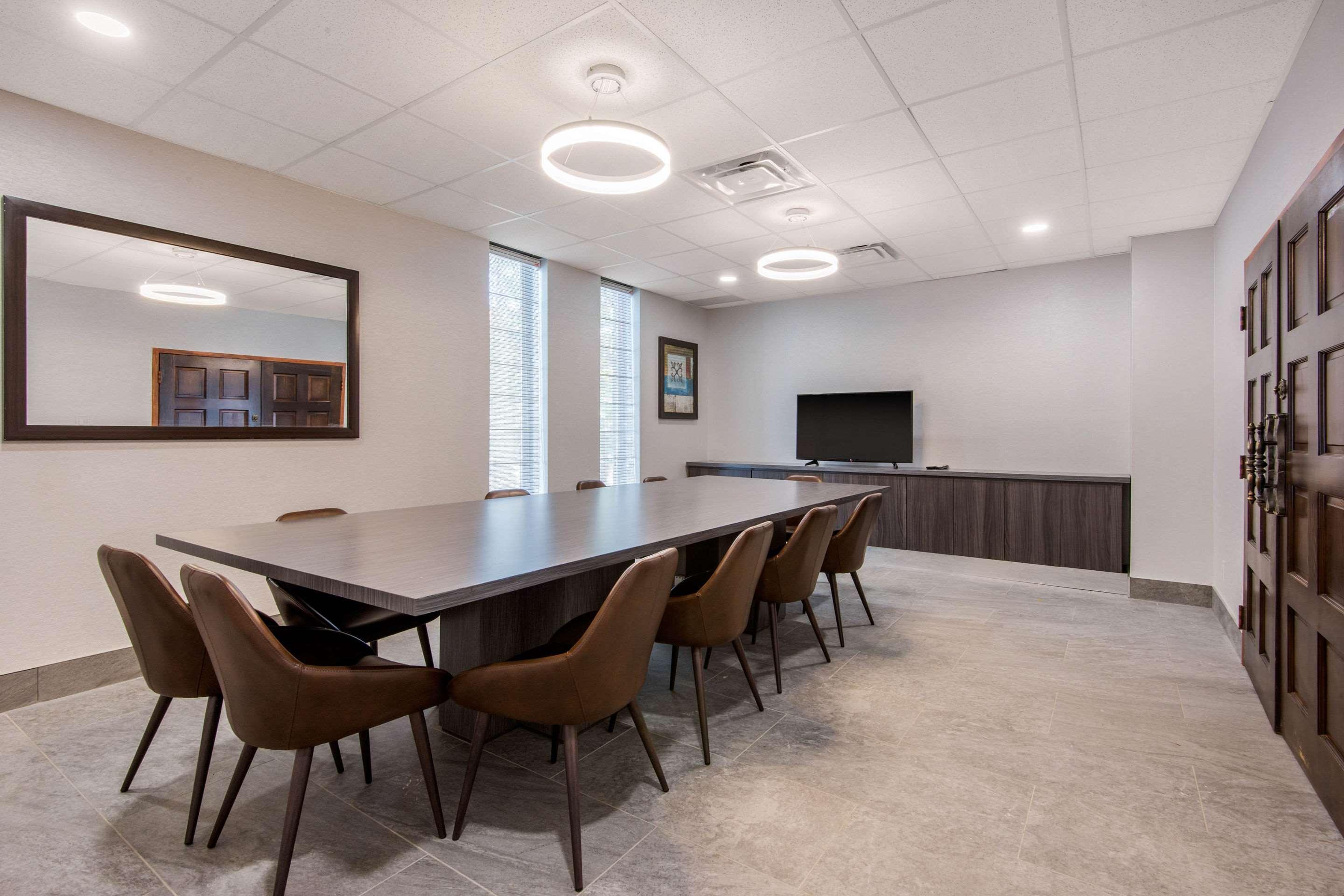 Quality Inn & Conference Centre Orillia Dış mekan fotoğraf