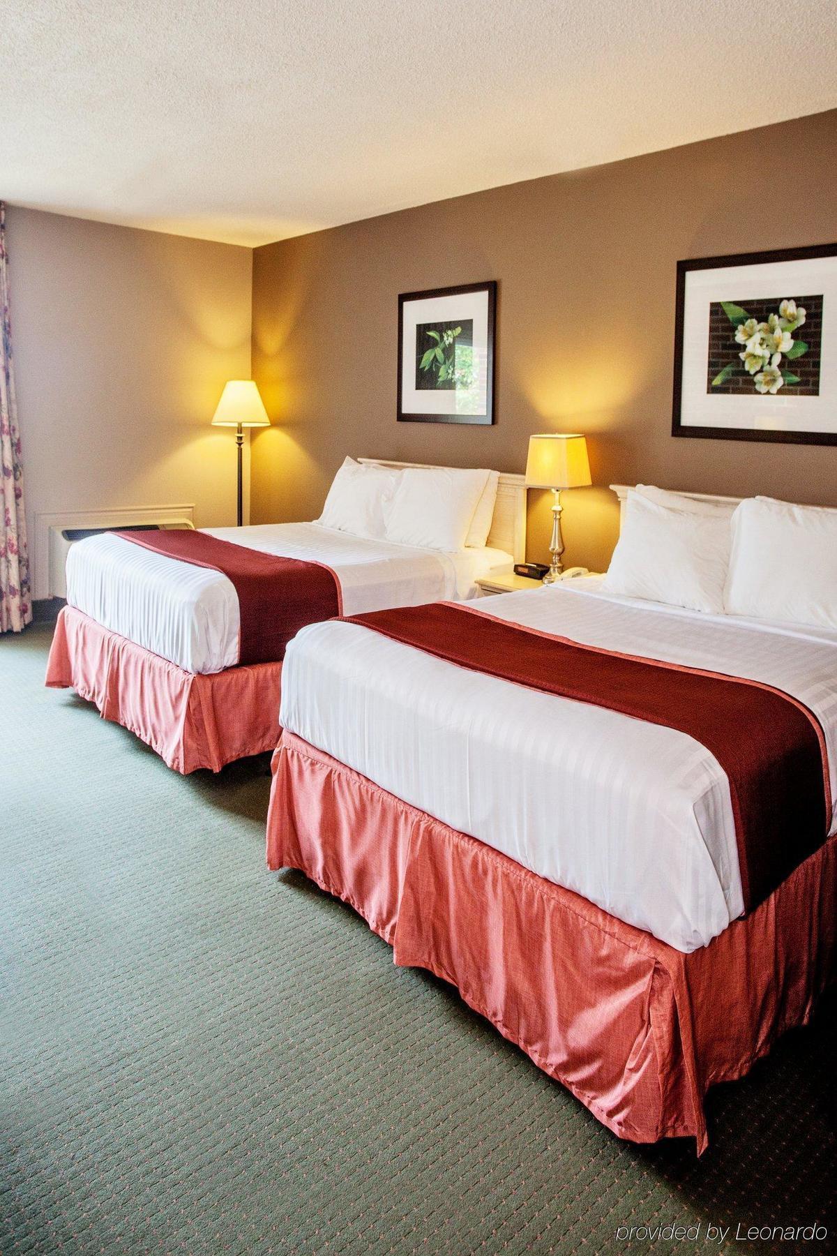 Quality Inn & Conference Centre Orillia Dış mekan fotoğraf
