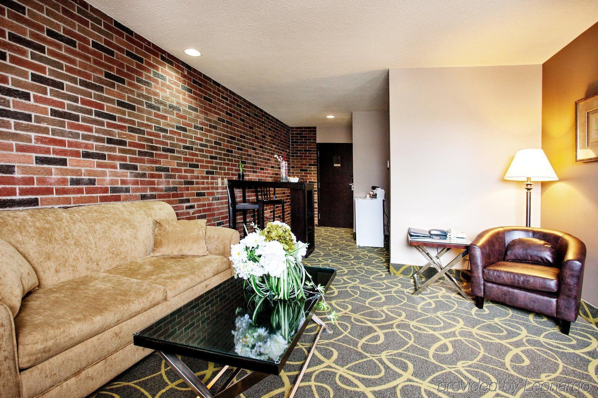 Quality Inn & Conference Centre Orillia Dış mekan fotoğraf