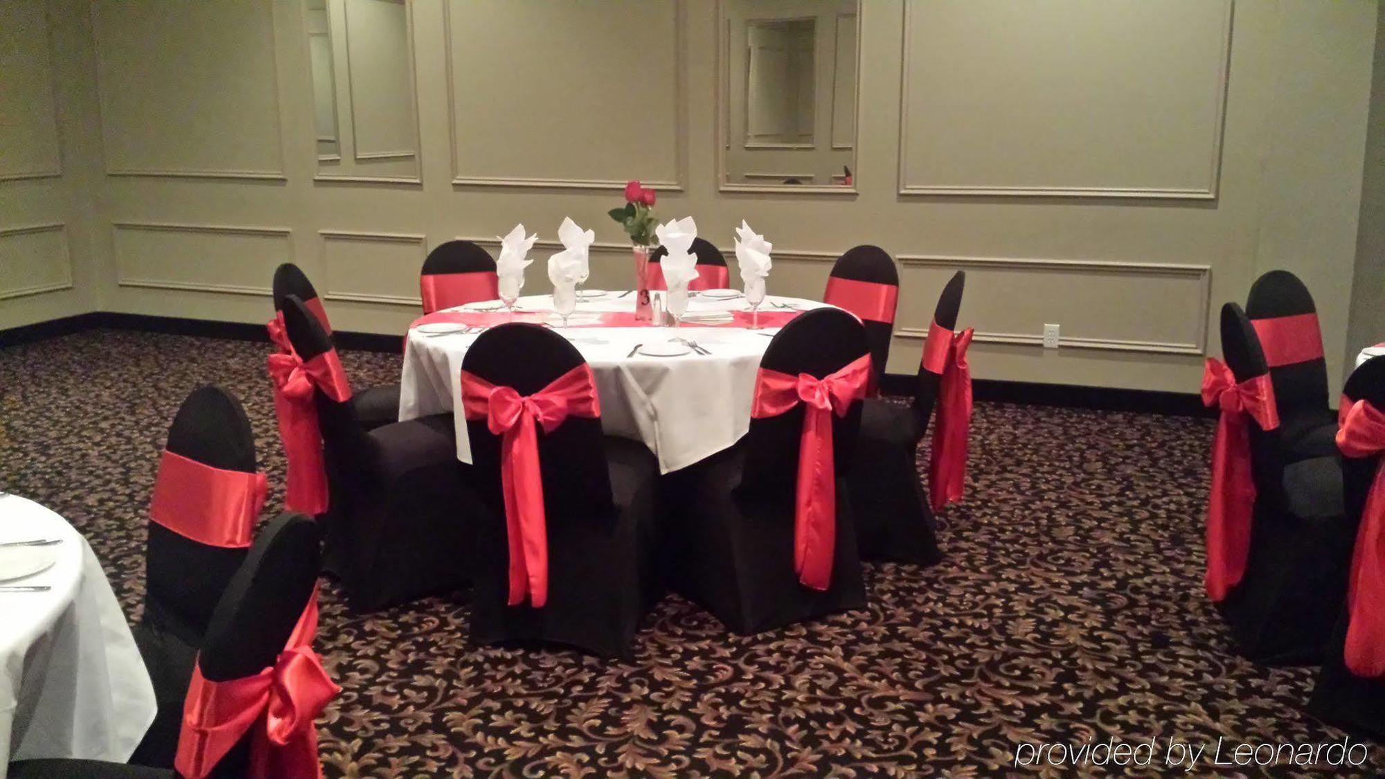 Quality Inn & Conference Centre Orillia Dış mekan fotoğraf